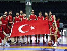 12 Dev Adam parkeye çıkıyor