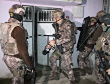 Mit ve Emniyetin operasyonuyla kıskıvrak yakalandılar