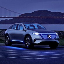 Mercedes'in elektrikli otomobili EQ, ön siparişe açıldı