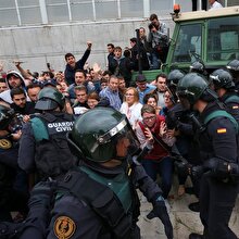 Katalonya'daki referanduma müdahale: 337 yaralı