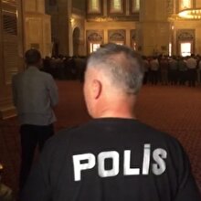 Camideki şüpheli şahıs polisi alarma geçirdi