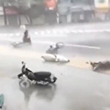 Vietnam'daki tayfun nedeniyle en az 61 kişi hayatını kaybetti
