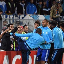 Patrice Evra'ya futboldan men: Sözleşmesi feshedildi