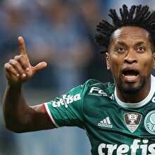 Bir yıldız daha kaydı: Ze Roberto futbolu bıraktı!