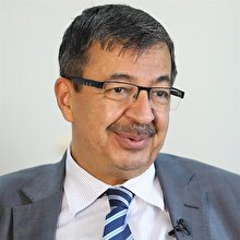 Sizdeki edebiyat sevgisi, klasik şiir aşkı tam olarak ne zaman başladı?