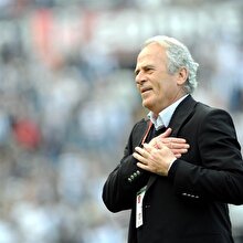 Mustafa Denizli’ye Traktör’den teklif geldi