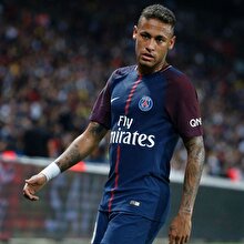 4 gol atan Neymar taraftarlar tarafından ıslıklandı