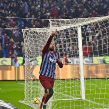 Burak Yılmaz, Avrupalıları solladı