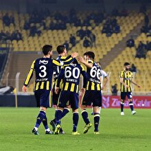 Fenerbahçe turladı ve Beşiktaş'ın rakibi oldu!