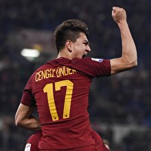 Roma taraftarından Cengiz Ünder'e özel tezahürat