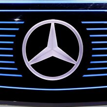 Mercedes-Benz, Çin'de 1,8 milyar dolar yatırımla elektrikli otomobil fabrikası kuruyor