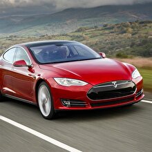 Elektrikli otomobil devi Tesla, 123 bin aracını geri çağırdı