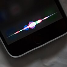 Apple, Siri'yi geliştirmek için yeni mühendisleri işe alıyor