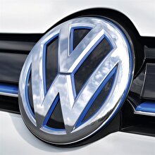 Elektrikli otomobil üretmeye hazırlanan Volkswagen logosunu yeniliyor