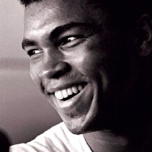 Muhammed Ali: Güçlü olun, Kur’an okuyun, Allah’a dua edin!