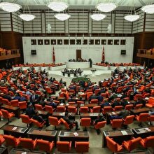 Emekli, esnaf, borçlu ve öğrenciye yönelik tasarı komisyonda kabul edildi