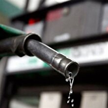 Araç sahiplerine kötü haber: Benzin ve motorine zam geldi