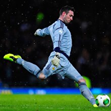 Allan McGregor, Gerrard'ın ilk transferi oldu!