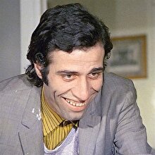 Rol arkadaşı profesör oldu!
