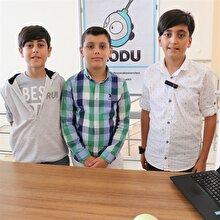 Türk öğrenciler kendi kodladıkları oyunları oynuyor