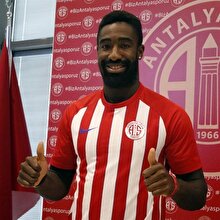 Johan Djourou’ya çizmeden talip var
