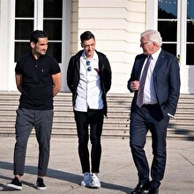 Almanya Cumhurbaşkanı haddini aştı: Mesut ve İlkay'ın bize bağlılığını dile getirmesi gerekiyor