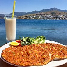 Bodrum sezonu açtı! Lahmacun + ayran 80 TL