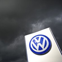 Volkswagen, kendi ülkesinde 1 milyar Euro’luk cezaya çarptırıldı!