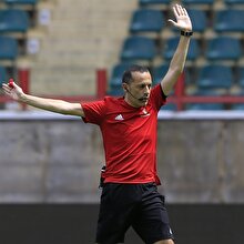 Cüneyt Çakır'ın Dünya Kupası'nda yöneteceği ilk maç belli oldu!