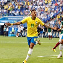 Brezilya, Neymar ile çeyrek finalde!