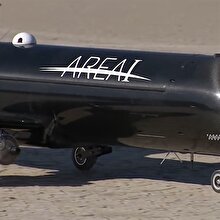 NASA'nın yeni oyuncağı: Havadayken katlanabilir kanatlı uçaklar