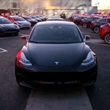 Tesla, bir haftada 5 bin adet Model 3 üretti