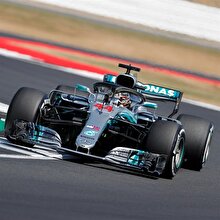 Hamilton evinde en önde başlayacak