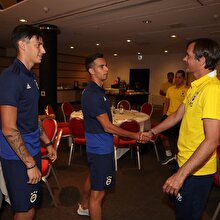 Fenerbahçe'nin yeni transferleri kampa katıldı