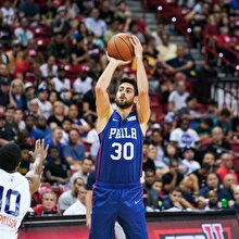 Furkan Korkmaz seriye bağladı: Suns'a 18 sayı