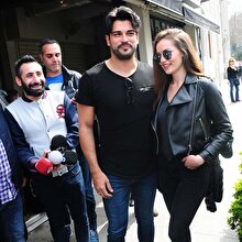 Burak Özçivit'ten eşi Fahriye Evcen'e dudak uçuklatan hediye