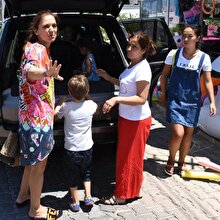 Ünlü şarkıcı Demet Akalın'dan akıllara durgunluk veren hareket