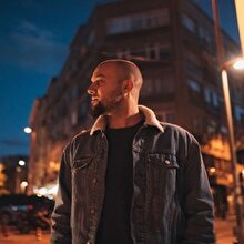 Rap müziğin ünlü ismi Kezzo dünyaevine girdi