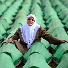 Srebrenitsa’nın Annesi eşine ve oğullarına kavuştu: Hatica Mehmedoviç