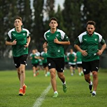 Galatasaray'ın yeni kalecisi gece yarısı açıklandı!