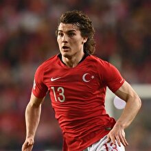 Çağlar Söyüncü resmen Leicester City'de