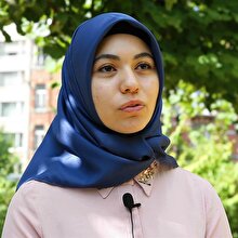 Terör örgütü PKK'nın pembe panjurlu yuvası Belçika'da başörtülü genç kıza skandal engel