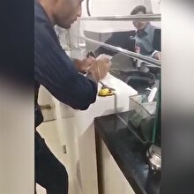 Pakistanlı Müslüman kardeşlerimizin Türk Lirası desteği