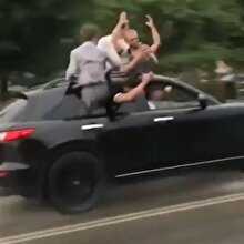 Bedelli askerlik kutlamasına böyle gitmeyin!