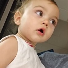 Kendi ekosunu duyan dünyalar tatlısı bebe