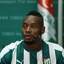 Bursaspor'un yeni transferi Lamborghini'sini bırakıp geldi