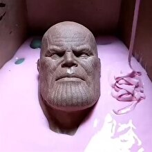 Avengers karakteri Thanos silikon kaplamayla buluşunca