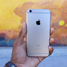 Yeni iPhone'ların tanıtılmasıyla birlikte eski modeller satıştan kalktı!