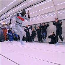 'Dünyanın en hızlı adamı' Usain Bolt sıfır yer çekimine meydan okudu