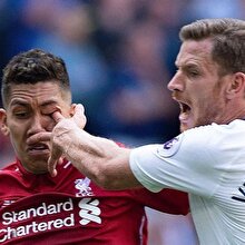 Firmino az kalsın kör oluyordu!